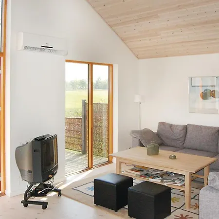 3 Bedroom Stunning In Stubbekobing