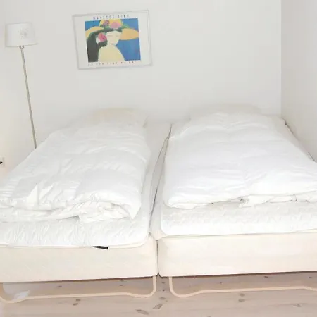 3 Bedroom Stunning In * Stubbekobing